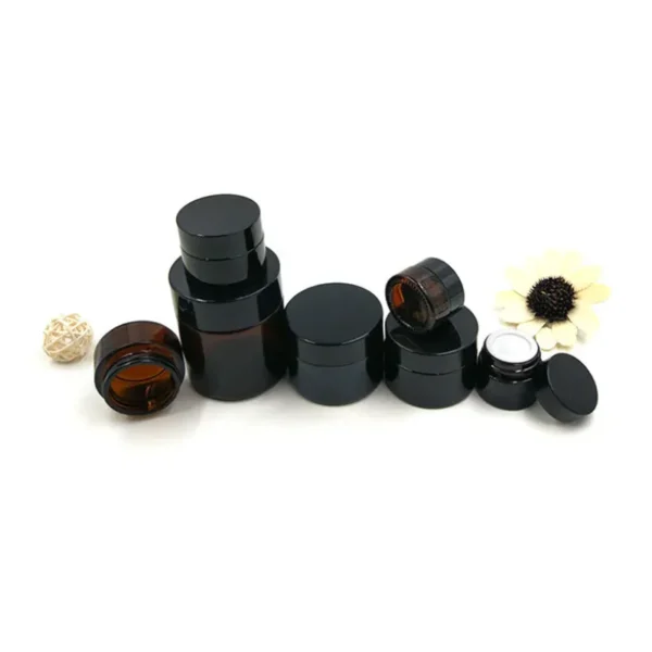 cosmetic pots with lids