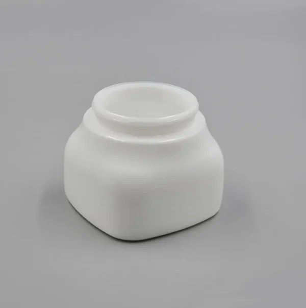 clear cosmetic jars