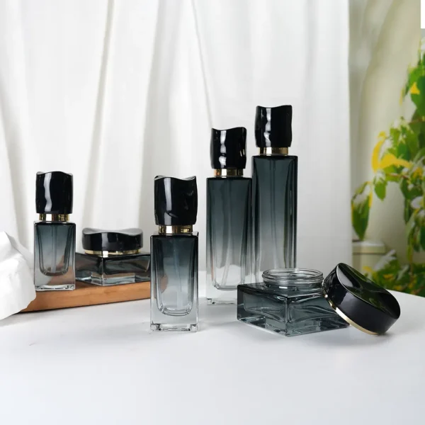 glass skincare packaging